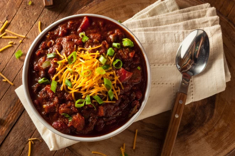 How to Thicken Chili: The 4 Best Ways to Achieve the Perfect Texture!