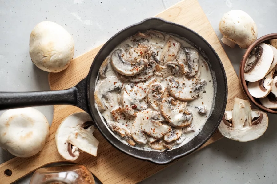 Mushroom cream sauce