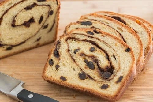 Cinnamon Raisin Bread