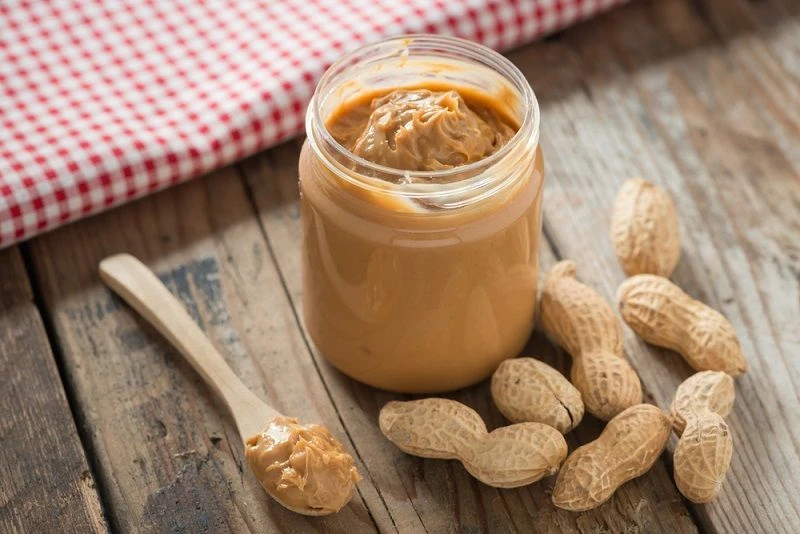 What to Eat With Peanut Butter?